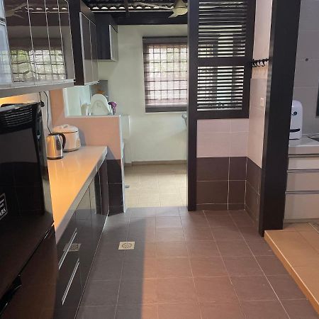 Villaparadise Homestay Batu Pahat Exterior foto